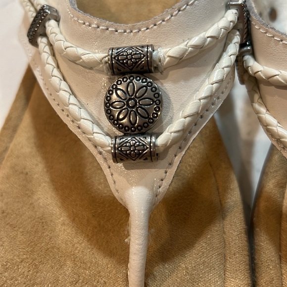 Minnetonka Leather Silverthorne Thong Sandals Size 10 - Picture 10 of 15